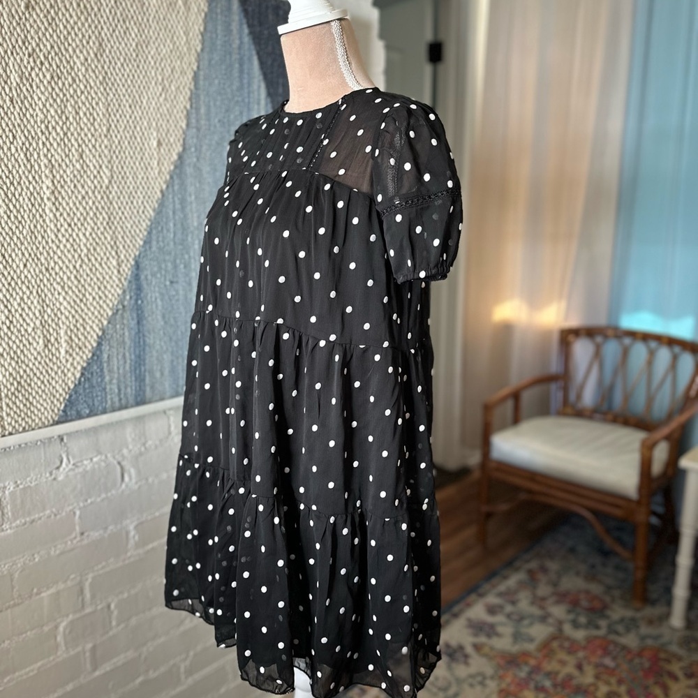 Blu Pepper Black and White Textured Puff Sleeve Polkadot Babydoll Dress - Picture 5 of 9